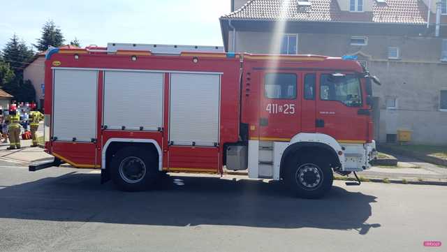 Zderzenie mercedesa i seata w Pieszycach