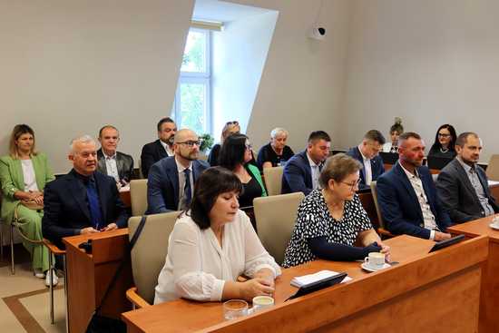 Jednogłośne wotum zaufania i absolutorium dla burmistrza Piławy Górnej
