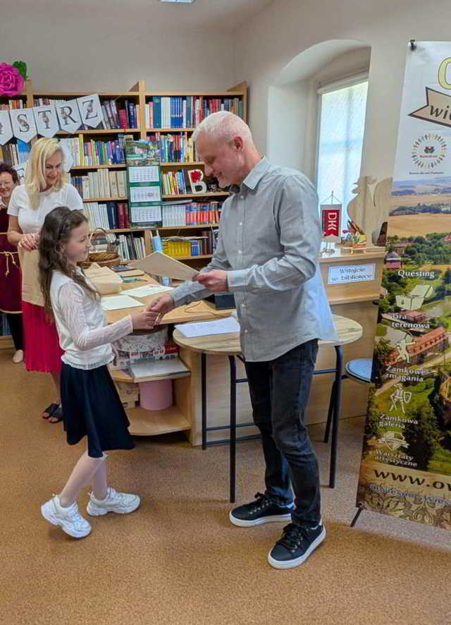 Pióro w dłoni, w sercu pokój