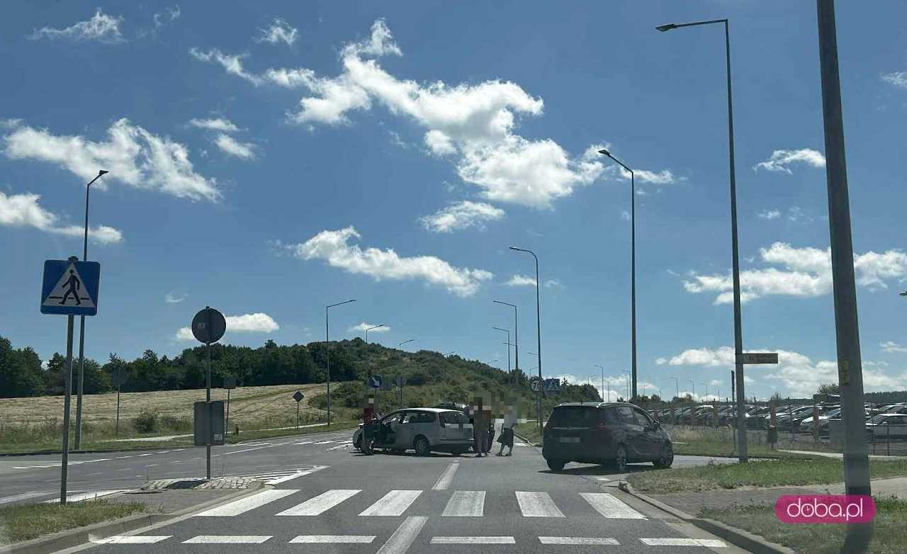 Kolizja na obwodnicy Bielawy