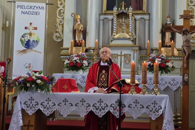 Proboszcz z Ratajna przechodzi na emeryturę