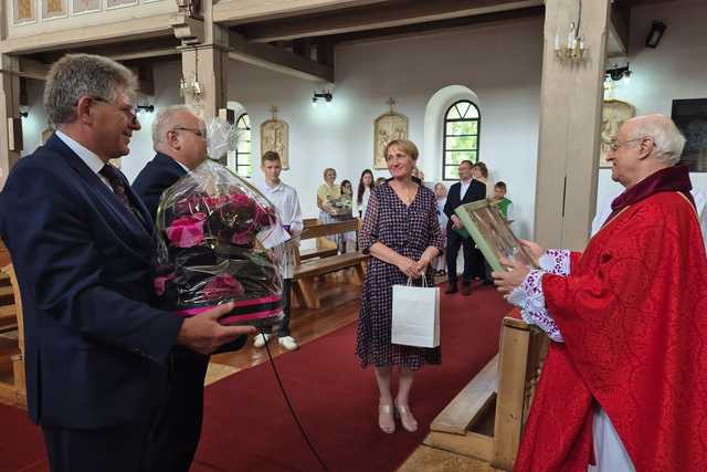 Proboszcz z Ratajna przechodzi na emeryturę