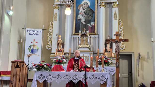 Proboszcz z Ratajna przechodzi na emeryturę