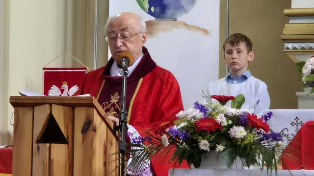 Proboszcz z Ratajna przechodzi na emeryturę