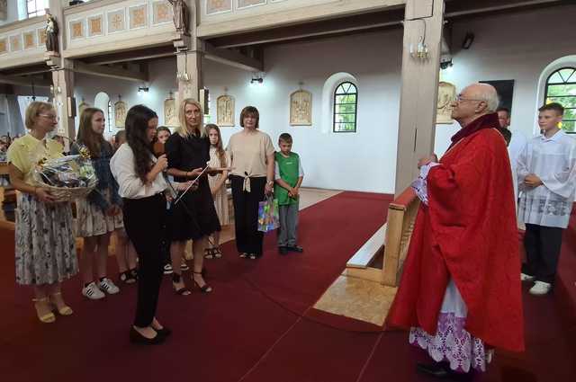 Proboszcz z Ratajna przechodzi na emeryturę