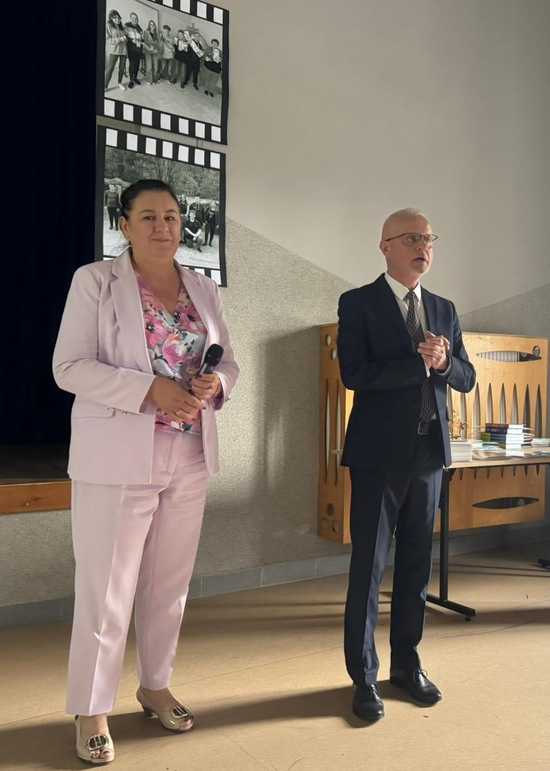 Gmina wiejska Dzierżoniów: Żegnaj szkoło, witajcie wakacje!