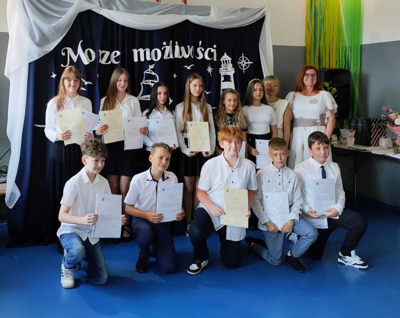 Gmina wiejska Dzierżoniów: Żegnaj szkoło, witajcie wakacje!