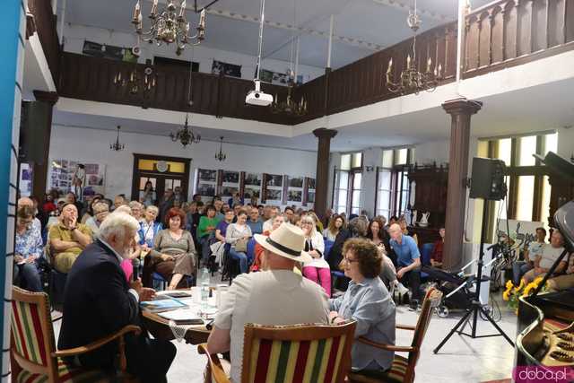 Góry Literatury w Dzierżoniowie
