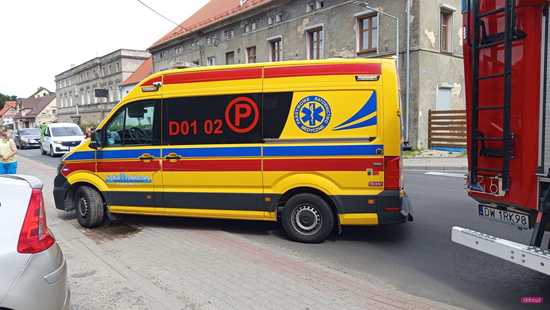 19-latka sprawczynią kolizji w Pieszycach