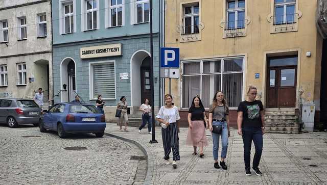 Wyprawa pracowników magistratu w poszukiwaniu śladów niemczańskiego grodu