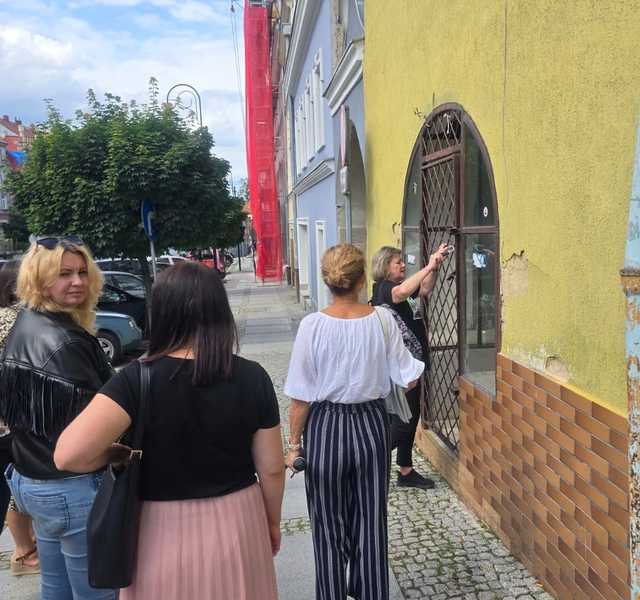 Wyprawa pracowników magistratu w poszukiwaniu śladów niemczańskiego grodu