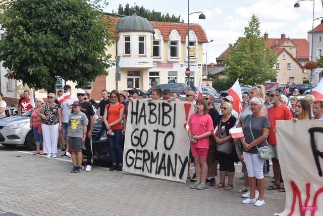 Bielawa. Manifestacja Stop imigrantom 