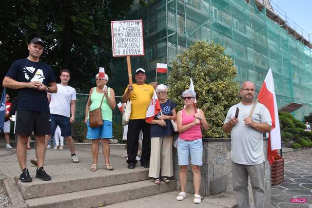 Bielawa. Manifestacja Stop imigrantom 