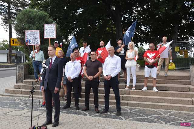 Bielawa. Manifestacja Stop imigrantom 