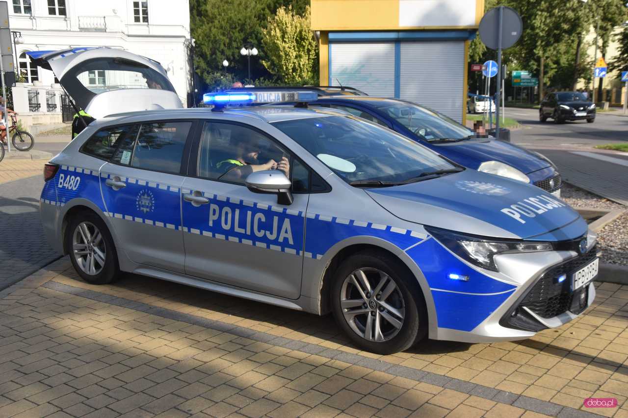 Zderzenie fiata i rowerzysty w Dzierżoniowie