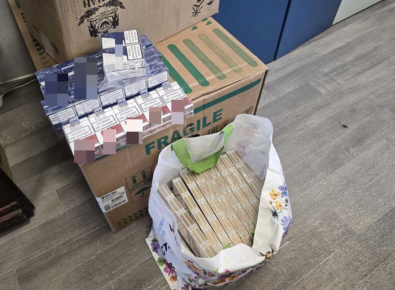 Bielawa. Policjanci zabezpieczyli tysiące nielegalnych papierosów i kilogramy suszu