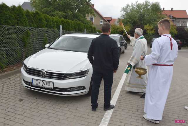święcenie pojazdów
