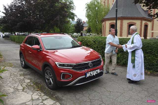 święcenie pojazdów