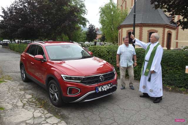 święcenie pojazdów