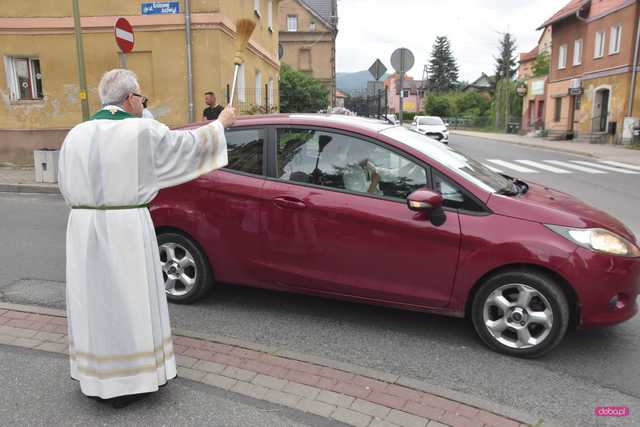 święcenie pojazdów