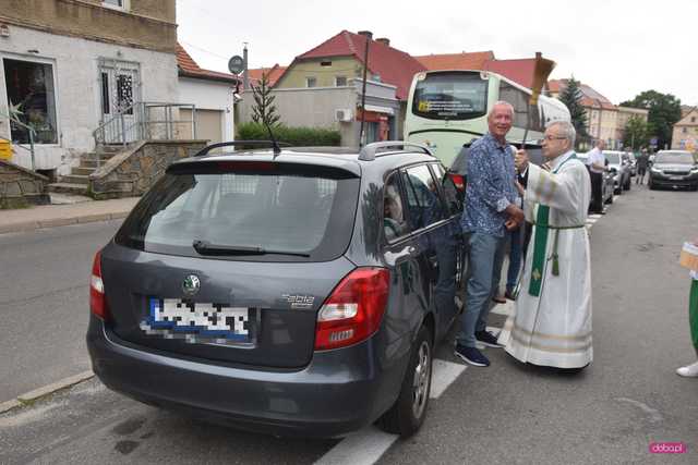 święcenie pojazdów