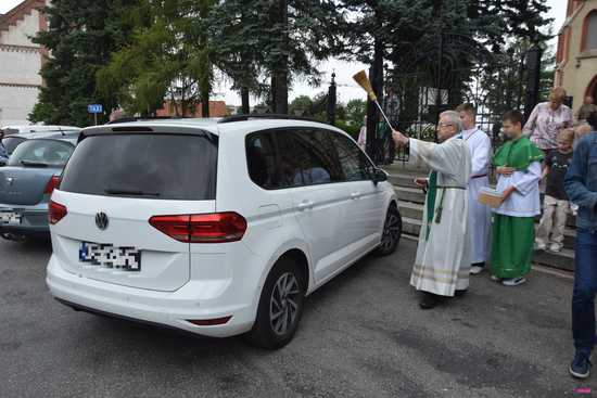 święcenie pojazdów