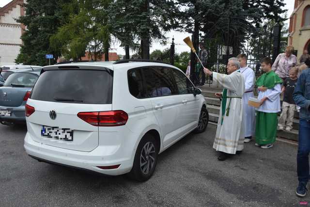 święcenie pojazdów