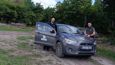 Wspólne patrole Policji i Straży Leśnej na terenach zalesionych gminy Niemcza