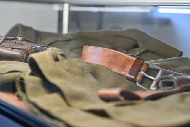 Prezentacja umundurowania i wyposażenia Grupy Rekonstrukcji Historycznej 58. pułku piechoty