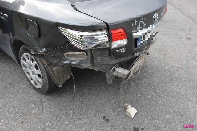 Zderzenie audi z toyotą na drodze Piskorzów - Rościszów