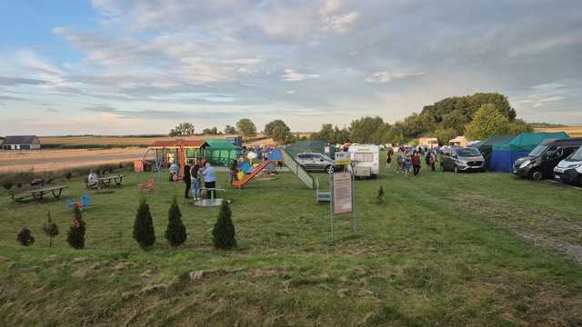 Piesza Pielgrzymka Diecezji Świdnickiej na Jasną Górę w gminie Łagiewniki