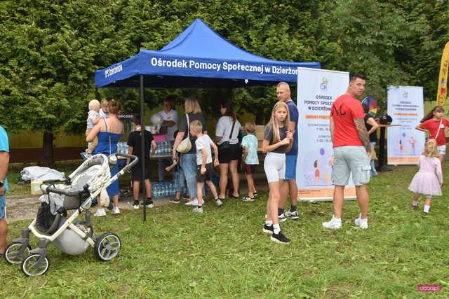 Dzierżoniów. Piknik OPS i RC Monkeys
