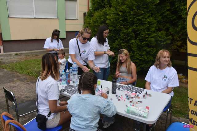 Dzierżoniów. Piknik OPS i RC Monkeys