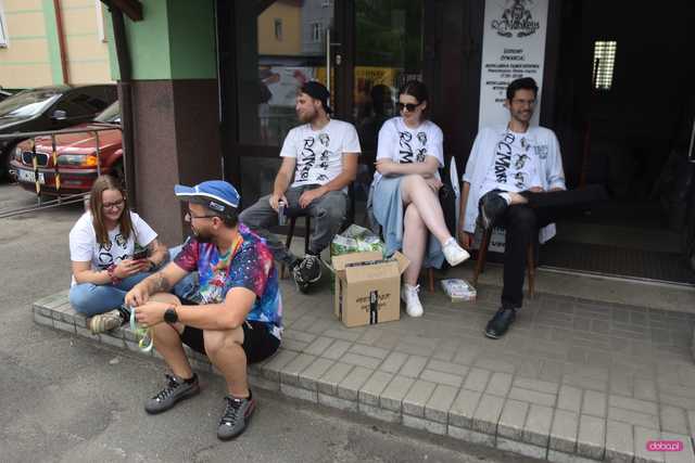 Dzierżoniów. Piknik OPS i RC Monkeys