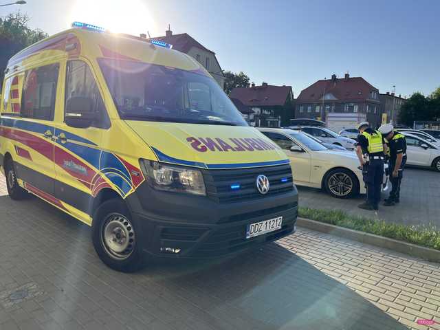 Bielawa. Chłopiec na rowerze uderzył w bmw 