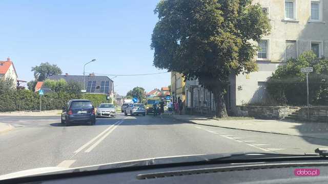 Zderzenie skody z fiatem w Bielawie