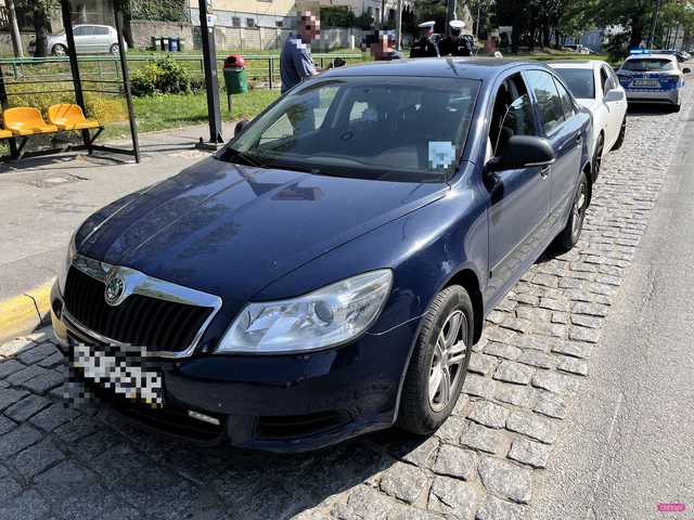 Zderzenie trzech samochodów na Piastowskiej w Bielawie