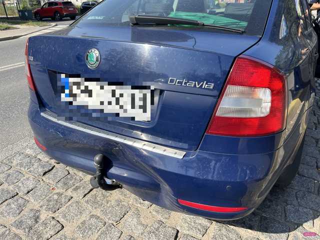 Zderzenie trzech samochodów na Piastowskiej w Bielawie