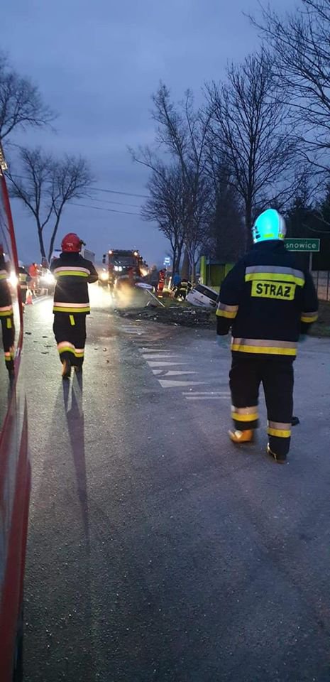 wypadek na dk33 w Żelaźnie 