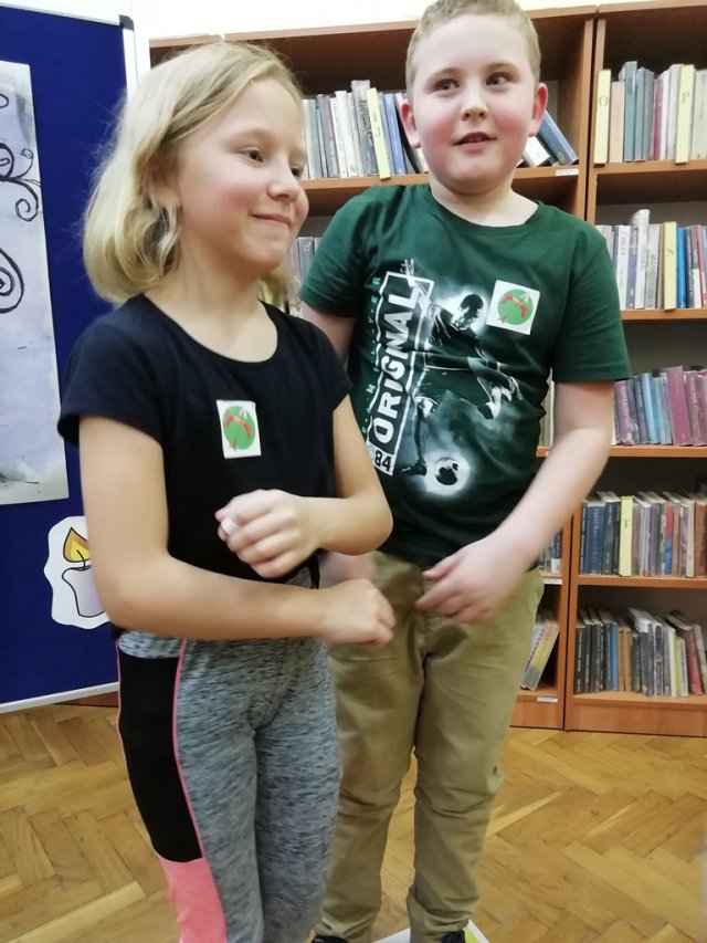 Andrzejki z biblioteką gminy Kłodzko 