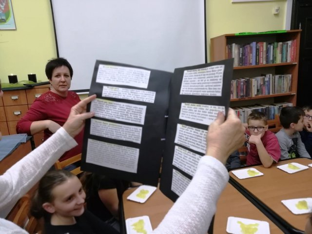 Andrzejki z biblioteką gminy Kłodzko 