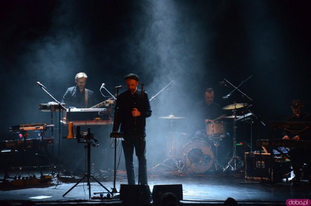 16 lutego w polanickim Teatrze Zdrojowym zorganizowany został koncert Fisz Emade Tworzywo. 