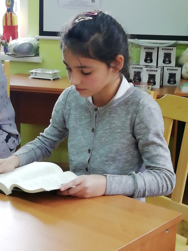 Do przesłuchań w bibliotece w Szalejowie Górnym przystąpiły 64 osoby z siedmiu szkół podstawowych z terenu gminy Kłodzko