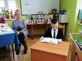 Do przesłuchań w bibliotece w Szalejowie Górnym przystąpiły 64 osoby z siedmiu szkół podstawowych z terenu gminy Kłodzko