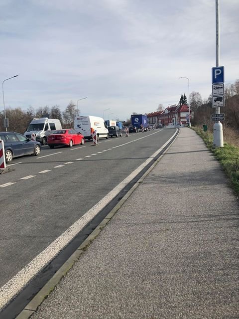 Korki sięgają nawet kilku kilometrów