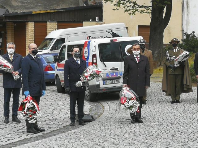 Tegoroczne Powiatowe i Miejskie Obchody z powodu epidemii koronawirusa nie odbyły się jednak w tradycyjnej formie