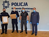 Więźniowie uszyli maseczki dla policji 