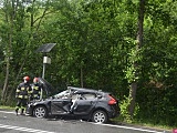 Zderzenie trzech pojazdów na ósemce! Droga zablokowana!