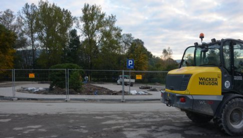 W pierwszej połowie listopada ma zostać oddany parking przy ul. Leśnej w Szczytnej 