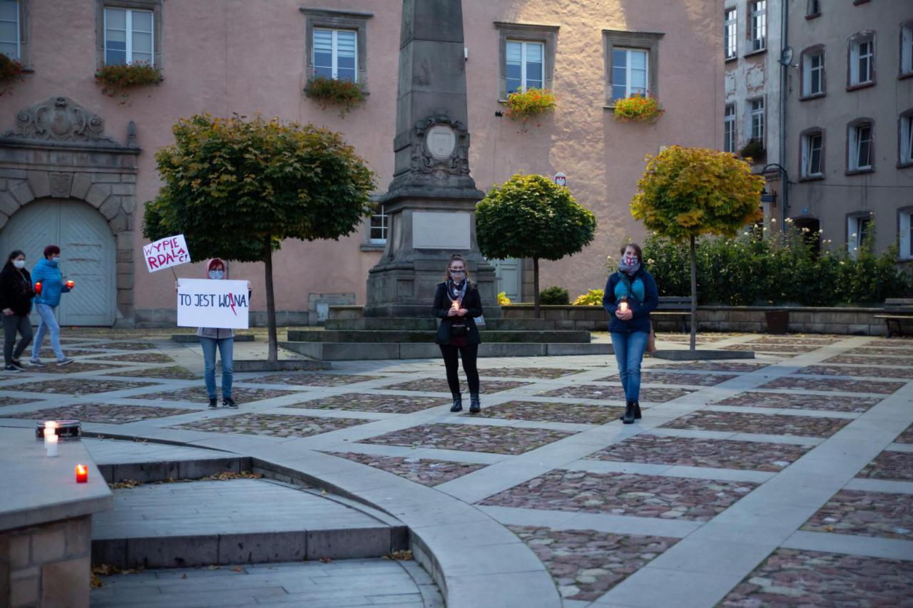 Protest przebiegł spokojnie i bez konieczności interwencji policji.  